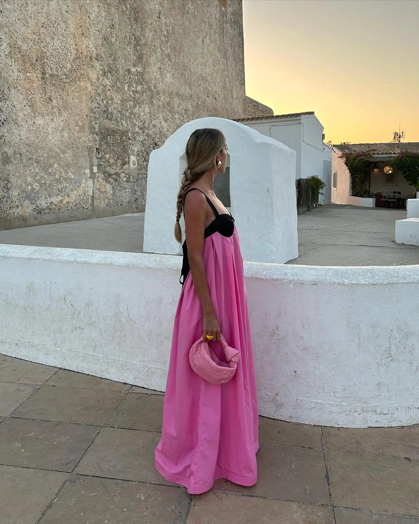 Luxury Backless Lace-Up Dress 