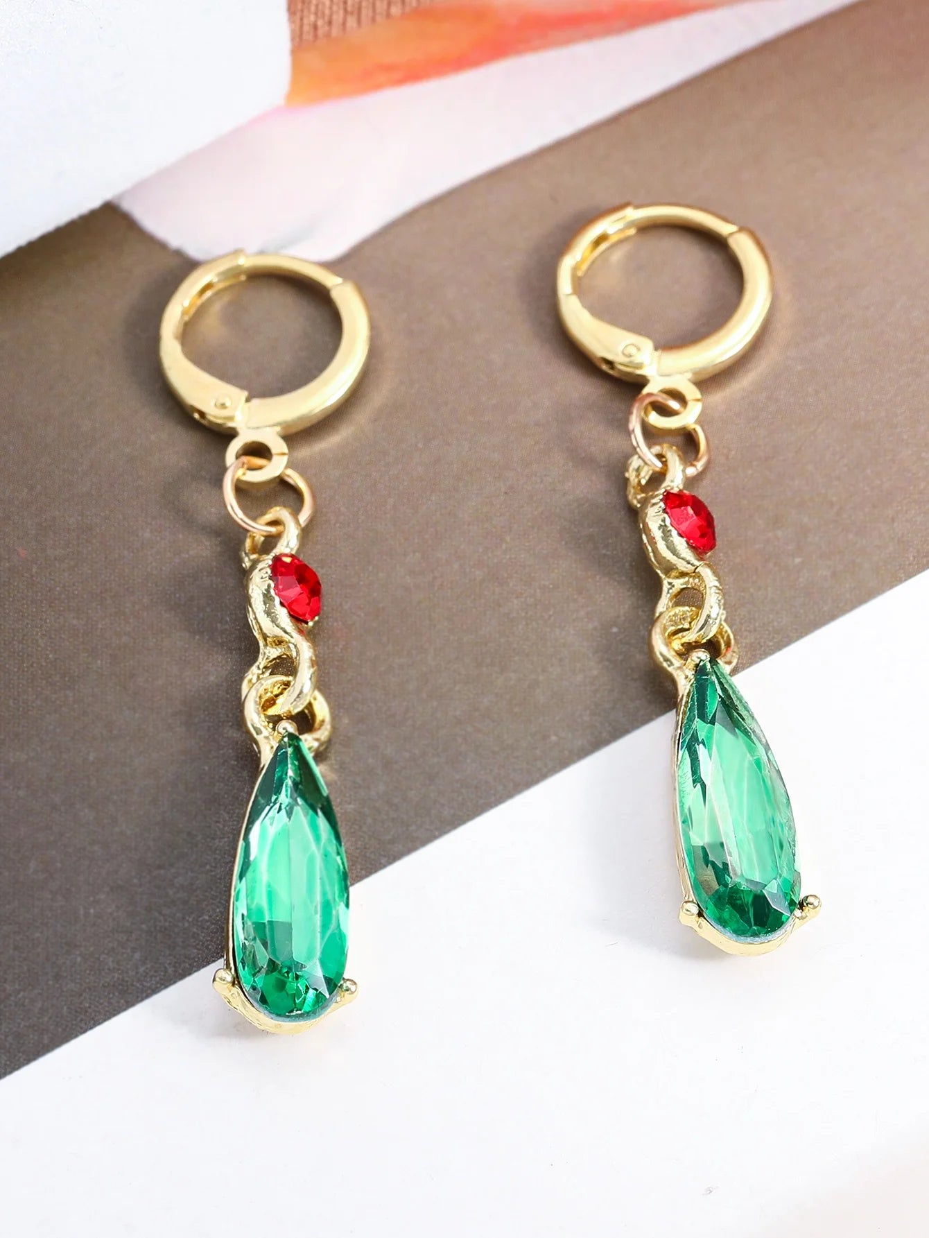 Women’s Stone Earrings 