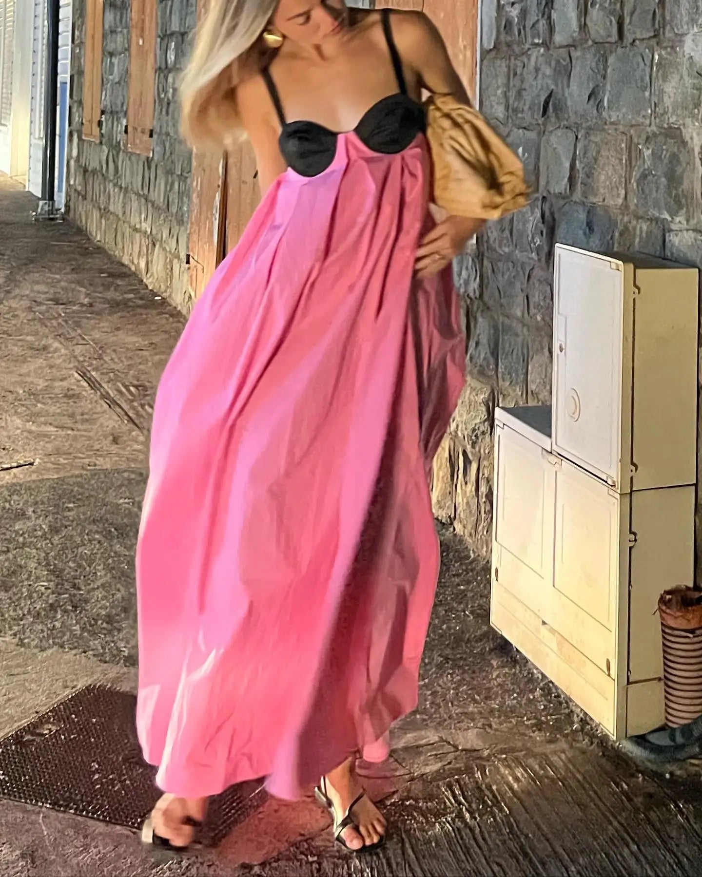 Luxury Backless Lace-Up Dress 