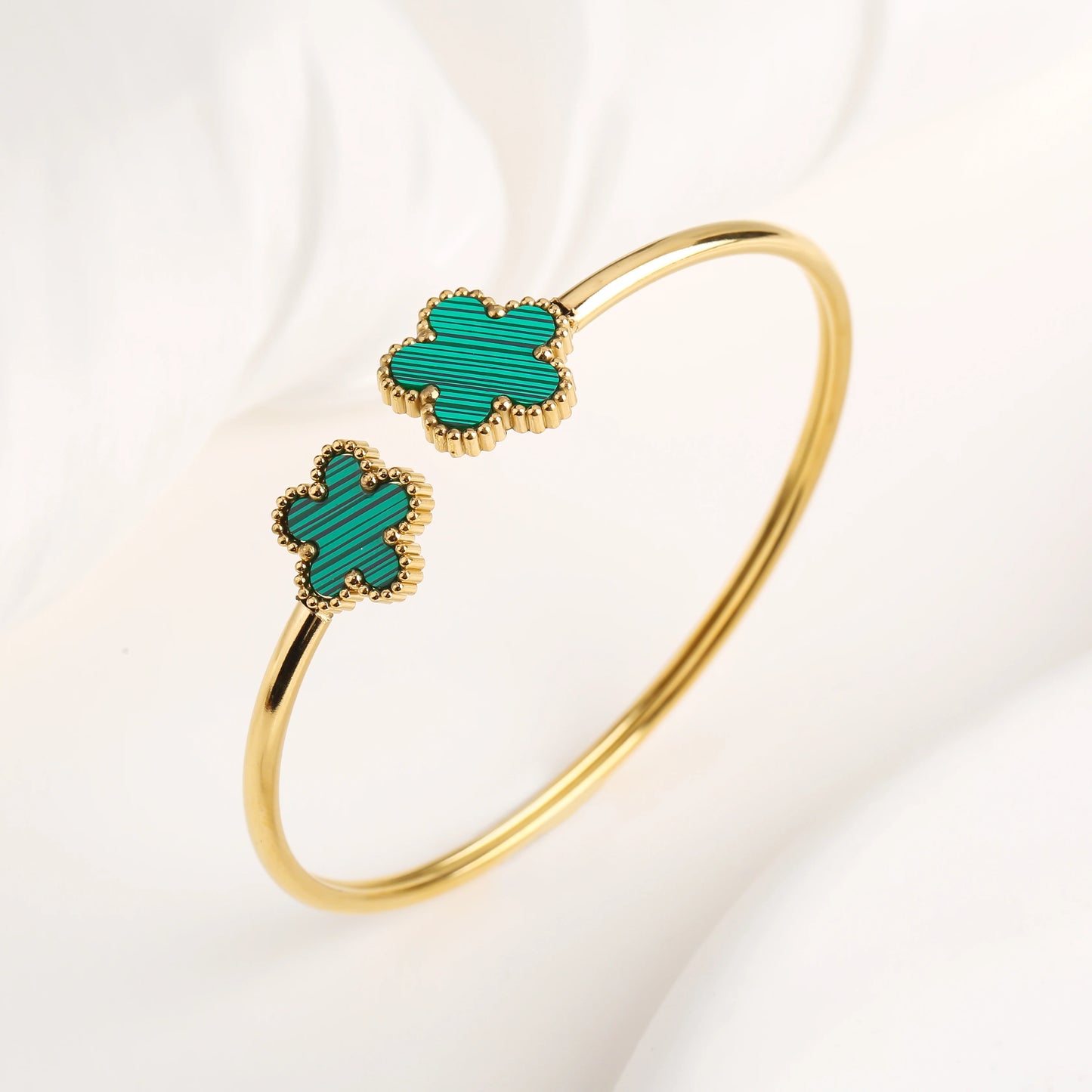 Flower Opening Bracelet