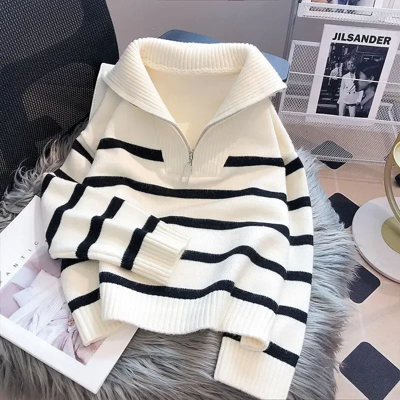Women’s Zipper Sweater 