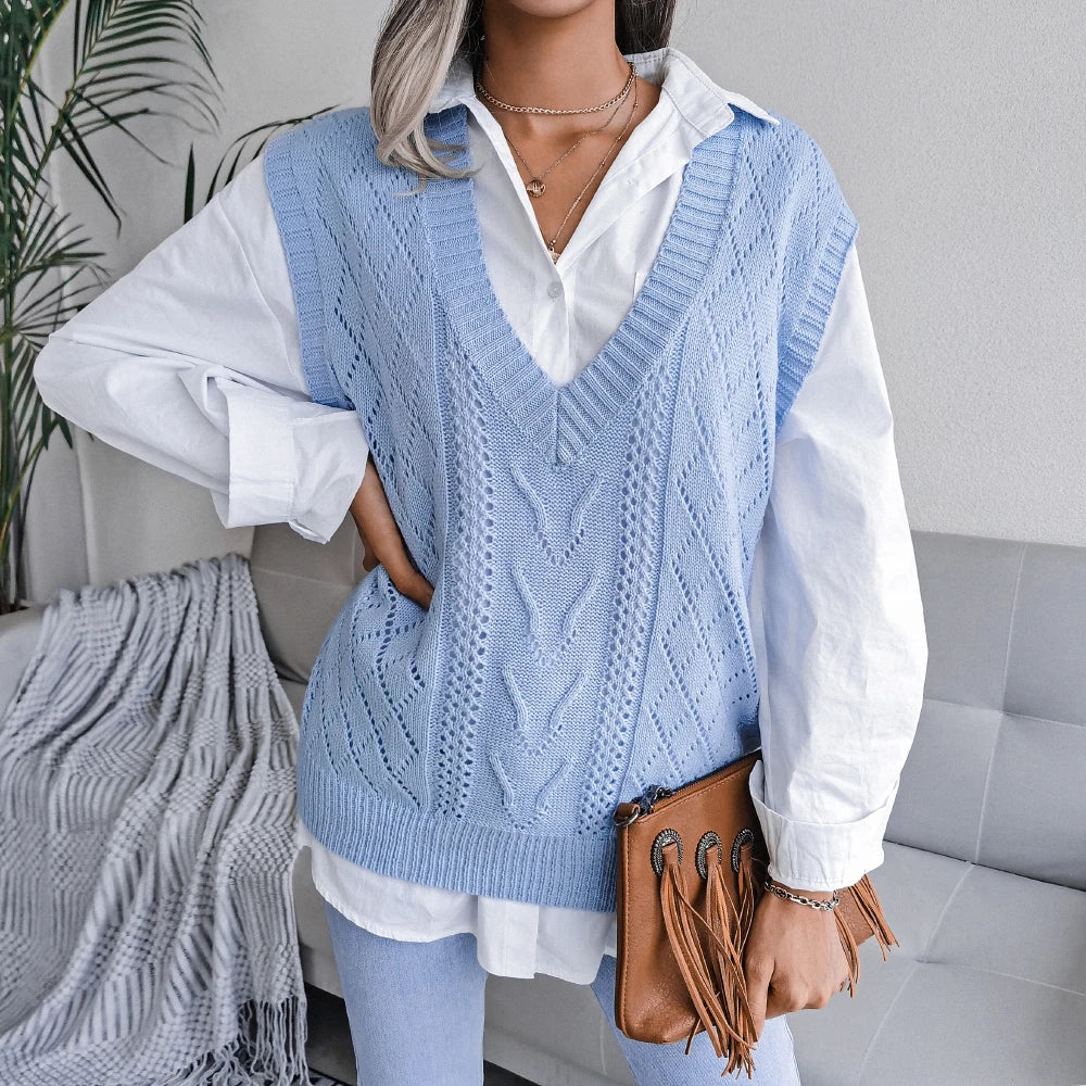 Knitted Sweater Vest – Casual Elegance 