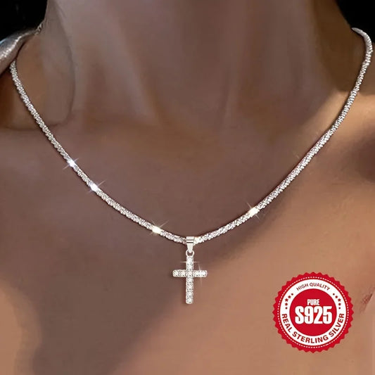 Necklace with Cross Pendant 