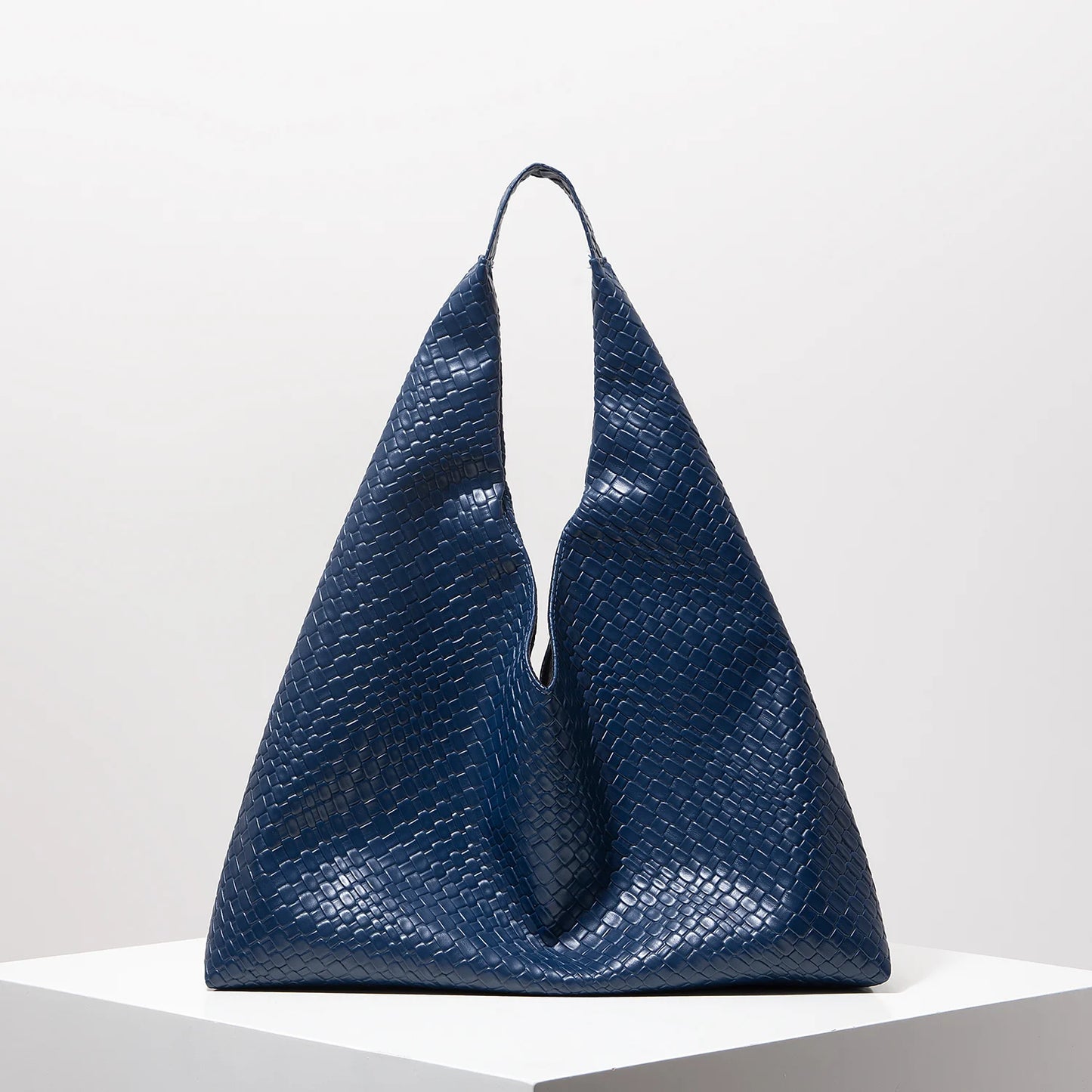 Minimalist Retro Hobo Bag