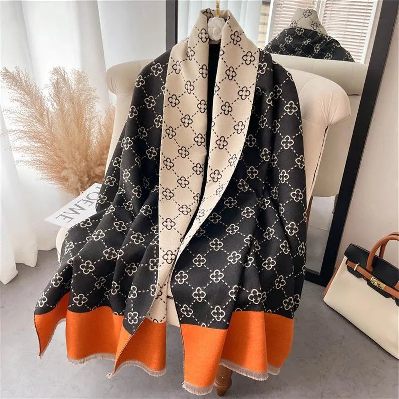 Reversible Signature Pattern Scarf