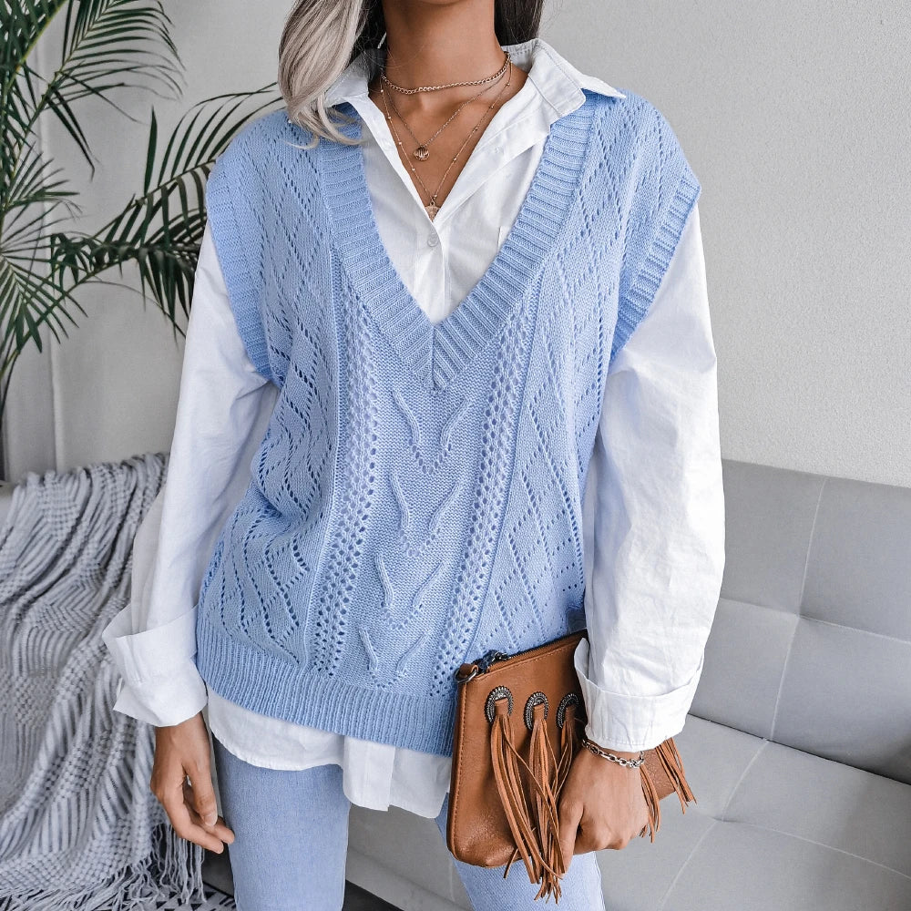 Knitted Sweater Vest – Casual Elegance 