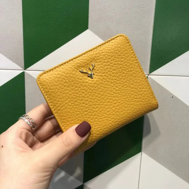 The Compact Bi-Fold Wallet