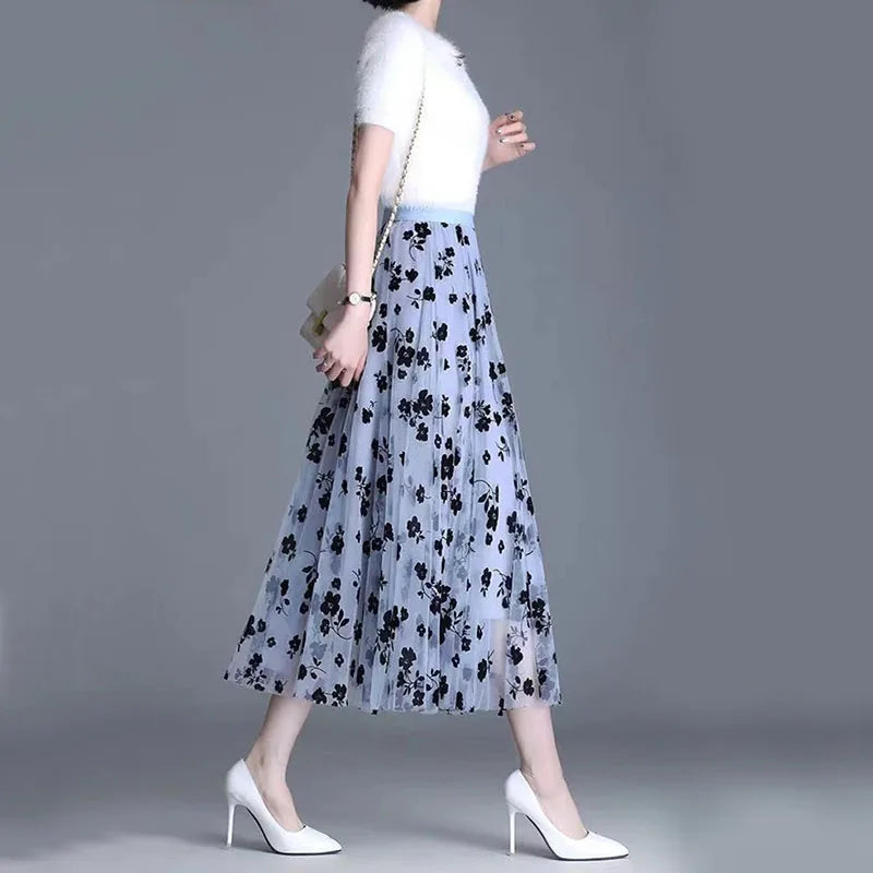 Elegant Tulle Skirt with Printed Flowers