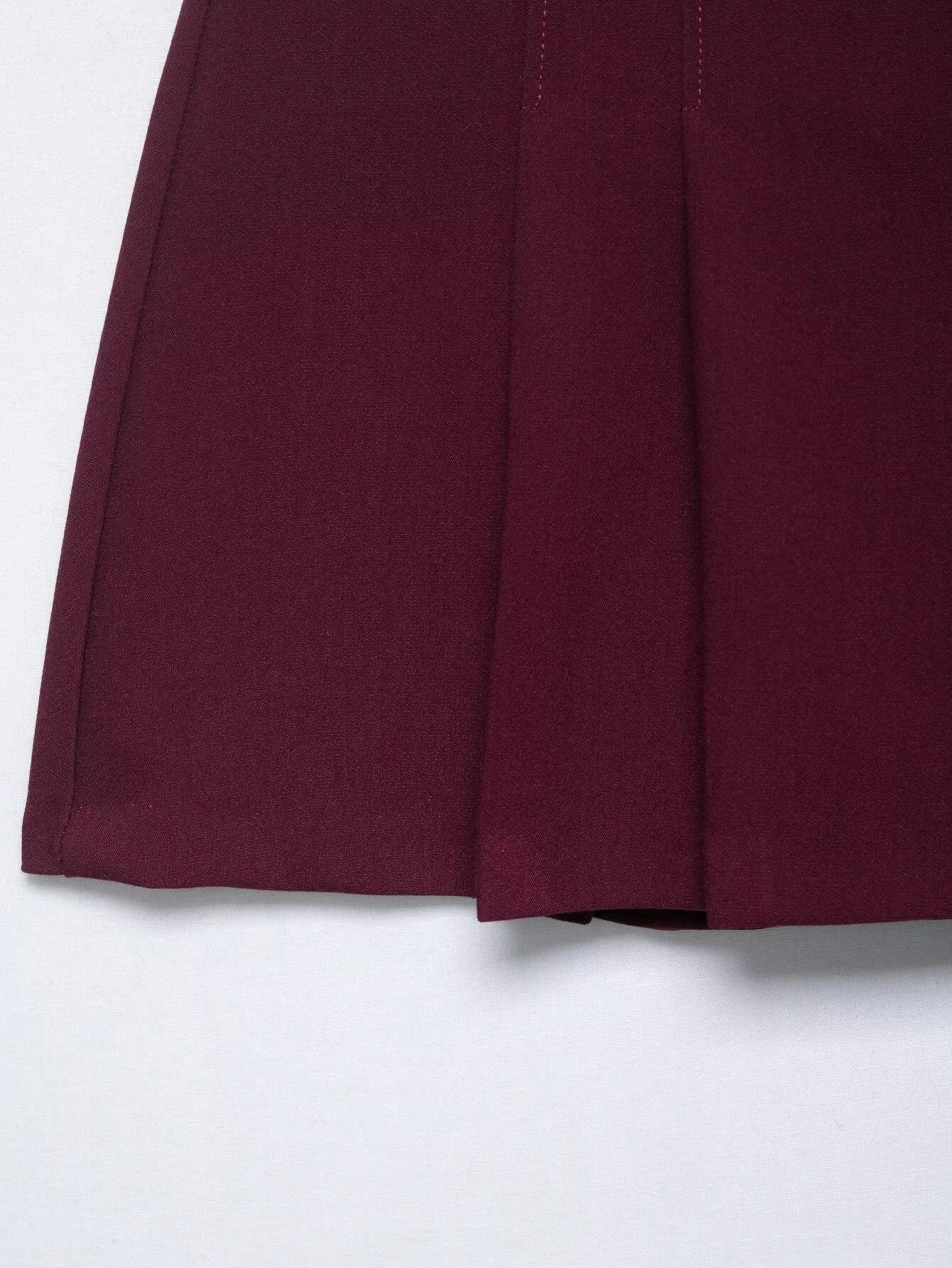 Women’s Autumn Pleated Skirt 