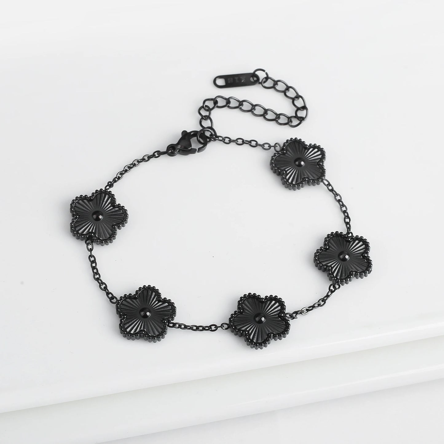 Flower Ladies Bracelet 